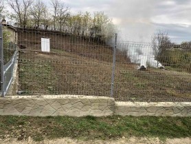 FOTO // Un bărbat din Orhei, amendat pentru că a dat foc la frunzele din grădină